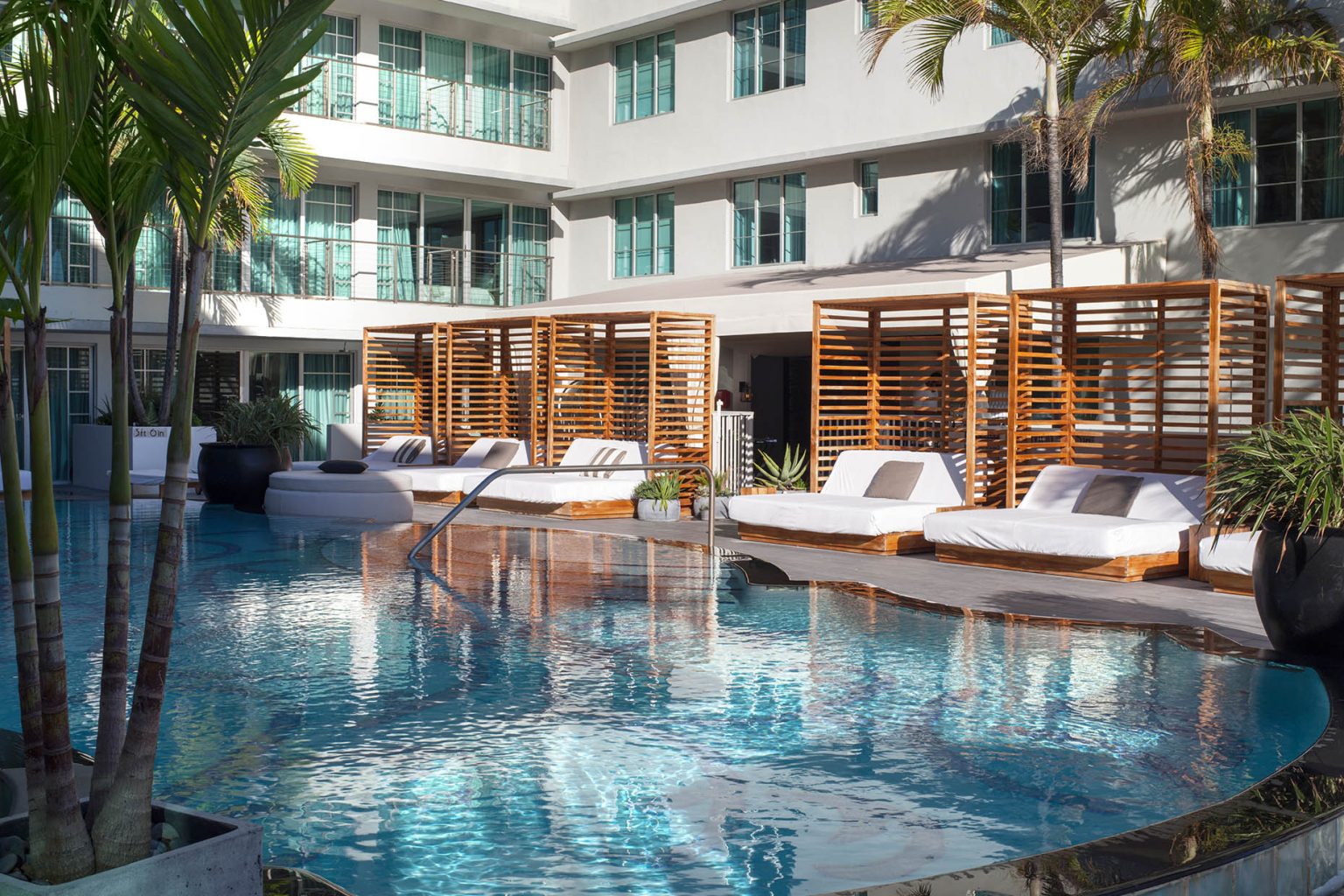 Hotel-Pool