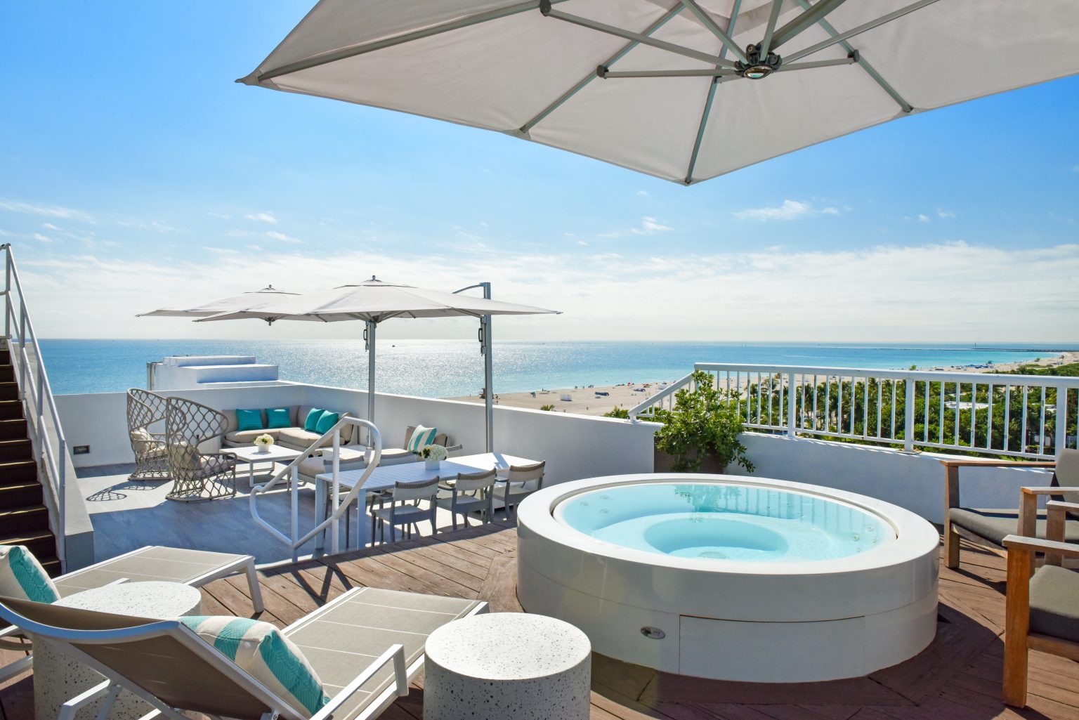 KHaydenVictorPenthouseTerrace1Full (3)